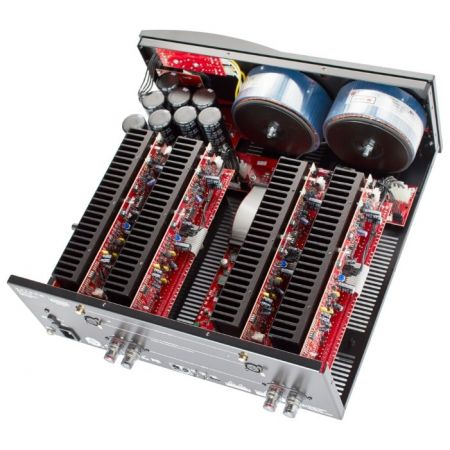 Anthem STR Power Amplifier