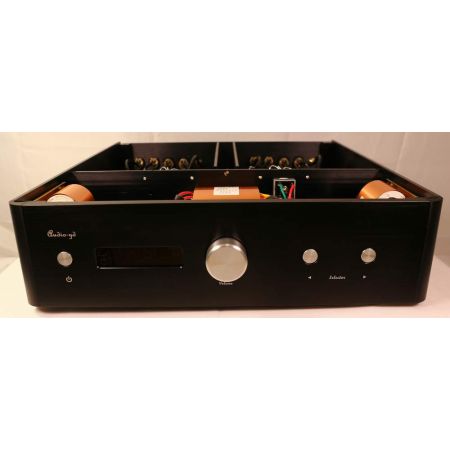 Audio-GD HE-1 MK2